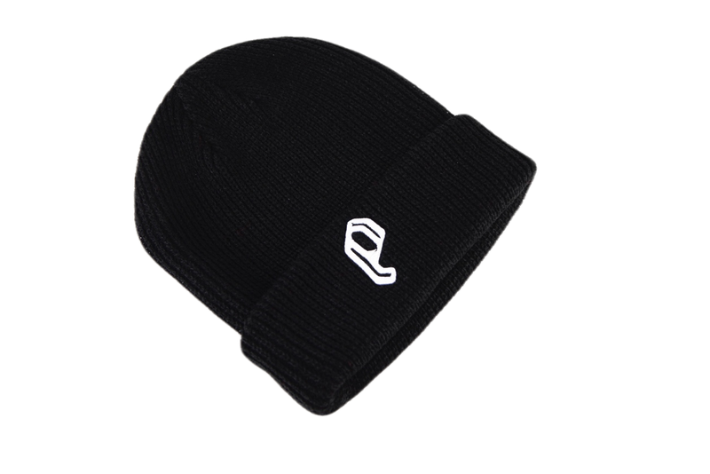 P BLACK EMBROIDERED BEANIE